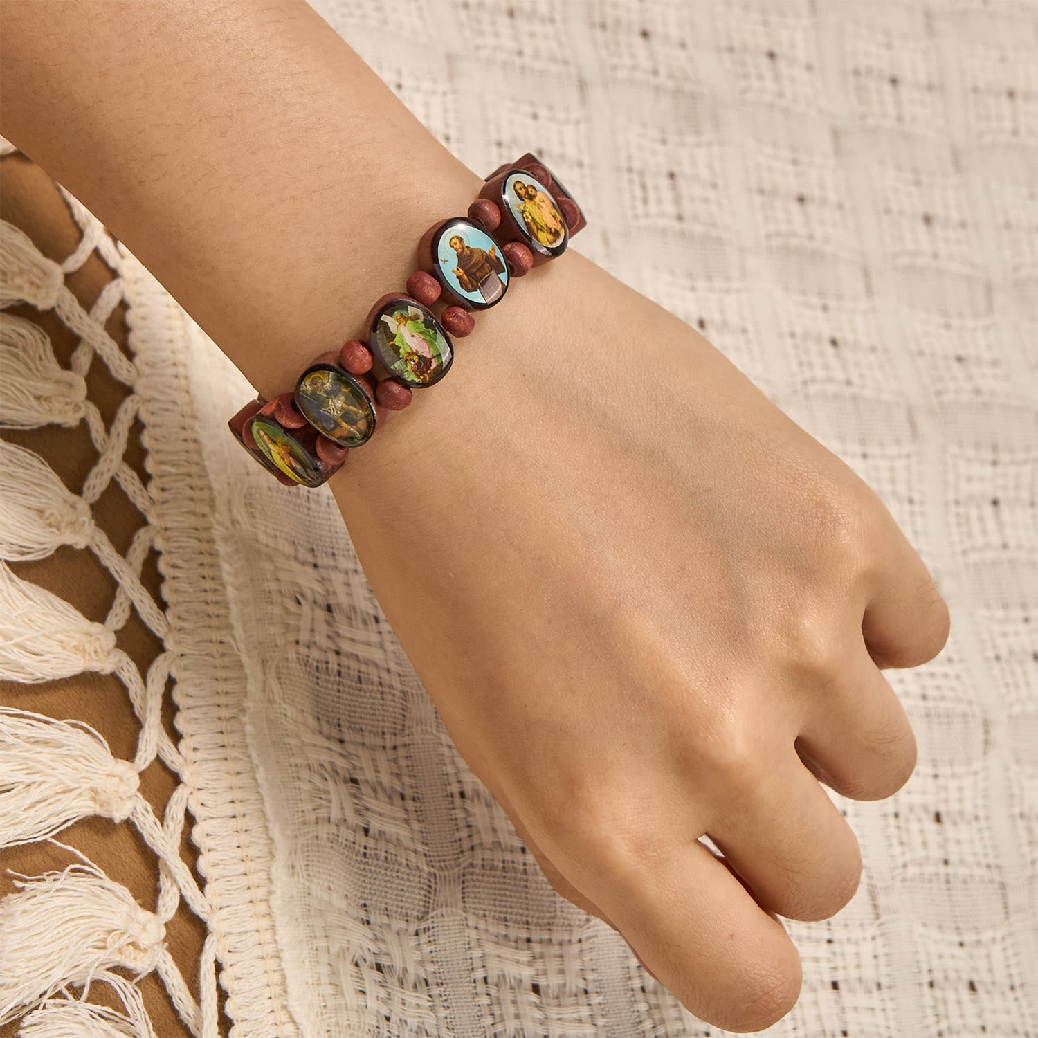 Christiandiscipleshop Classic Wooden Bead Stretch Bracelet with Mary, Jesus & Saints Icons