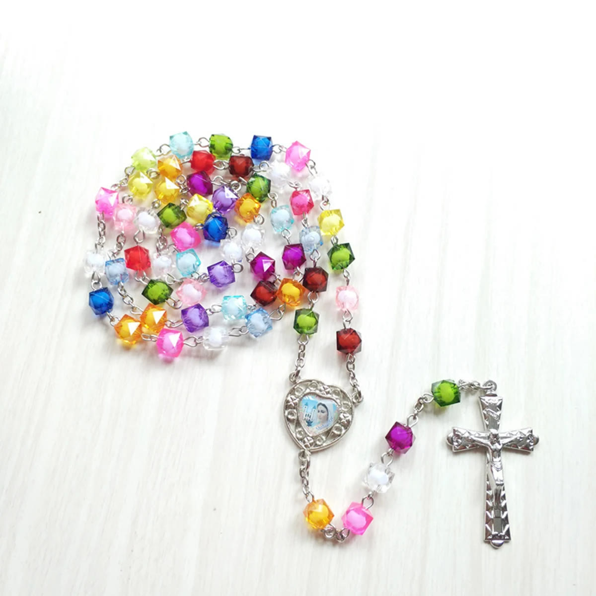 Christiandiscipleshop Our Lady of Peace & Crucifix of 8 mm Polyhedron Multicolor Acrylic Alloy Chain Rosary