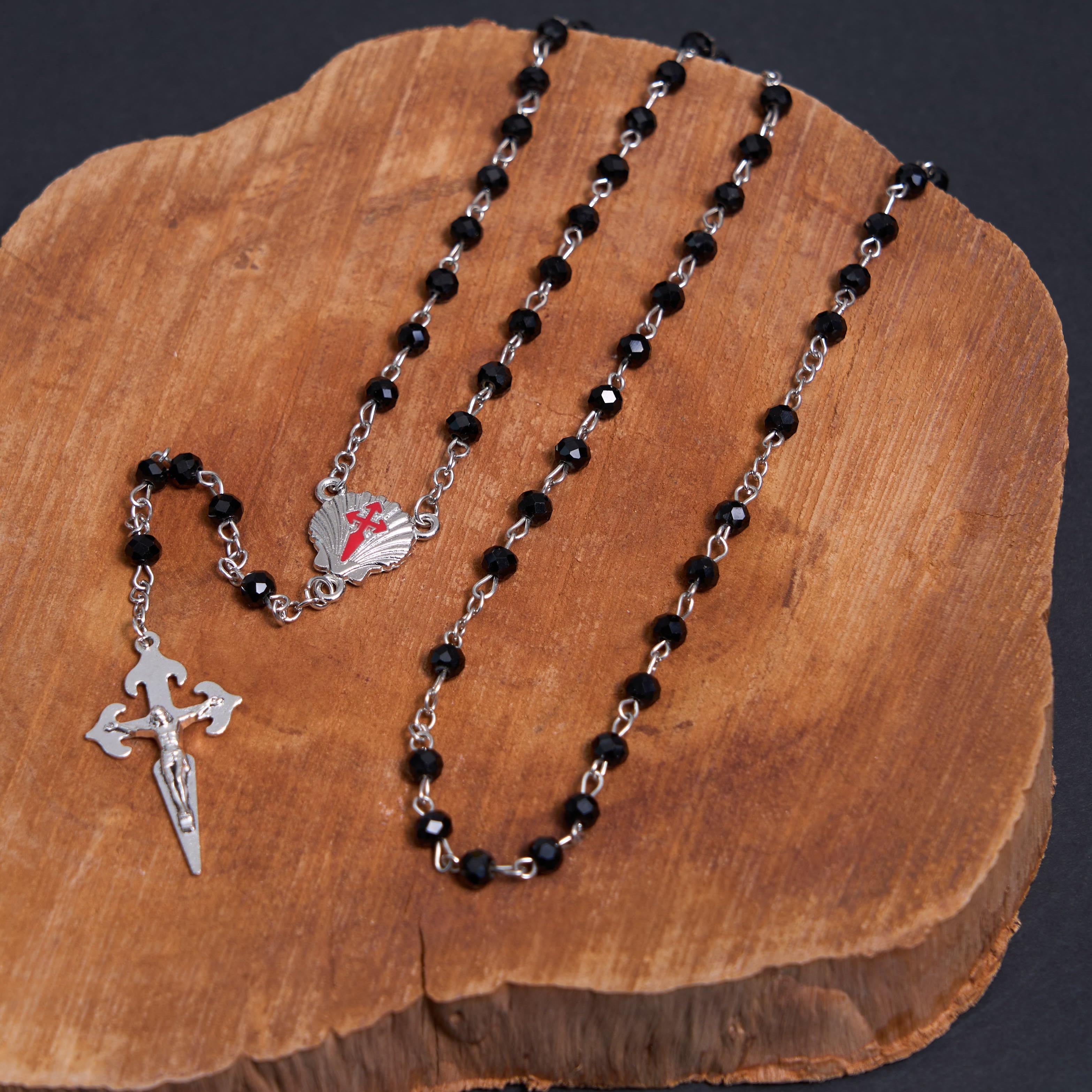 Christiandiscipleshop Crucifix of 6 mm Polyhedron Black Crystal Alloy Chain Rosary