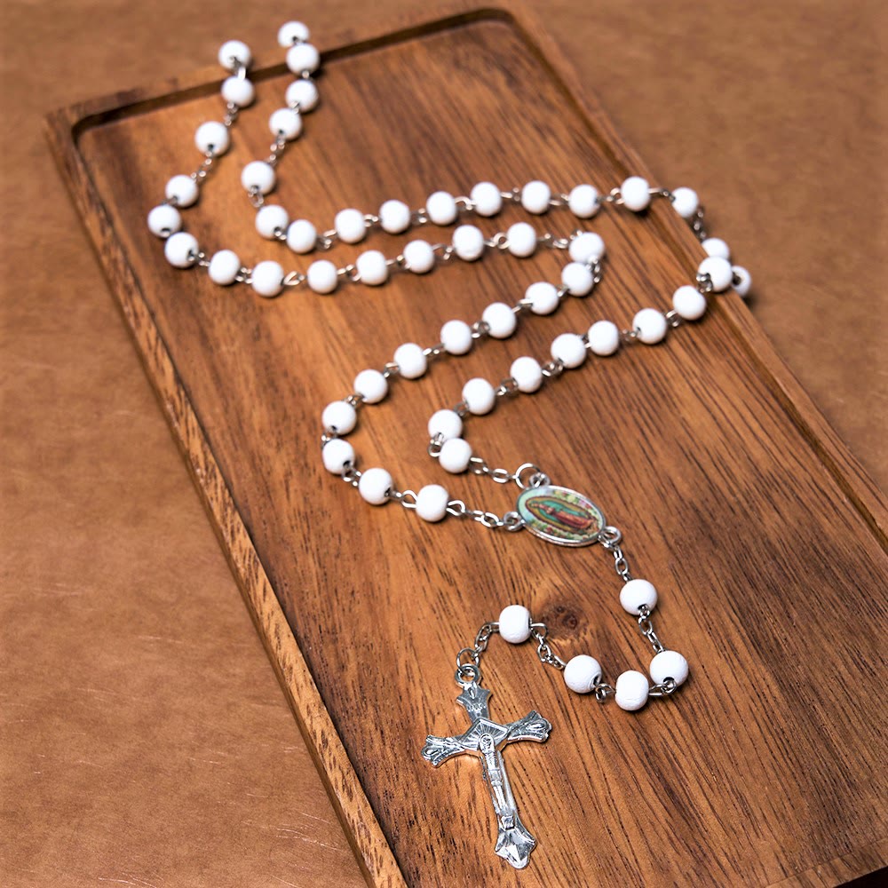 Christiandiscipleshop Our Lady of Guadalupe & Crucifix of 6 mm Round Multicolor Wood Alloy Chain Rosary