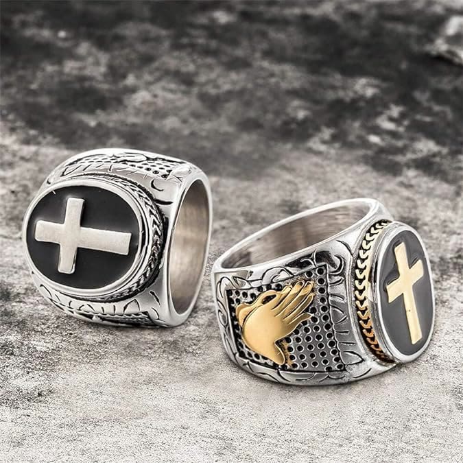 Christiandiscipleshop Retro Cross "Hand of God" Titanium Religion Ring