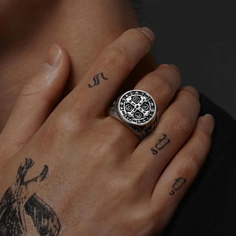 Christiandiscipleshop St. Benedict the Protector Ring