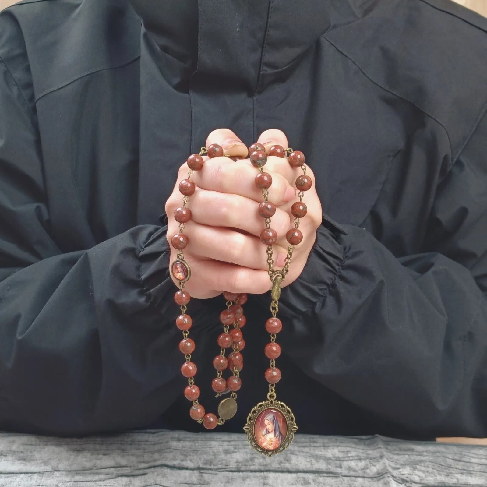 Christiandiscipleshop Our Lady Seven Sorrows Natural Sesame Stone Rosary